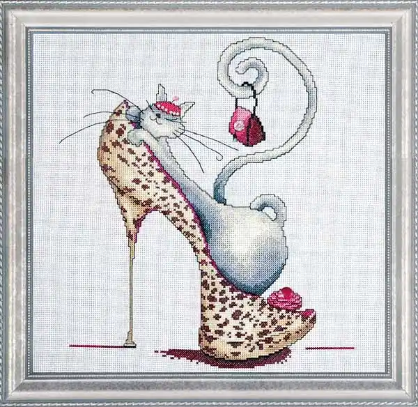Fashionista Cat Cross Stitch Kit by Design Works Genuine