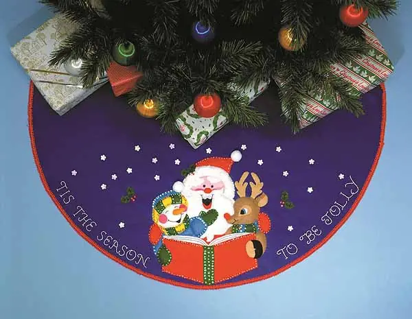 Weekend Sale Carolling Santa Tree Skirt Felt Applique Kit by Design Works