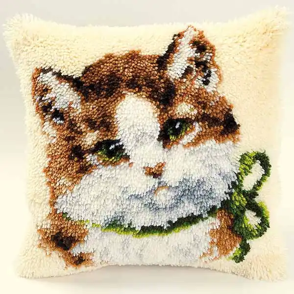 Special Offer Kitten with Bow Latch Hook Cushion Kit By Vervaco