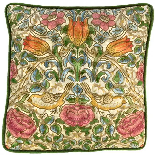 Viral Rose William Morris Tapestry Kit By Bothy Threads