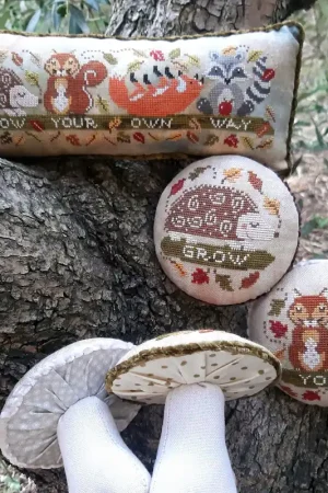 GROW YOUR OWN WAY- part 1- Hedgehog and Squirrel by Romy's Creations Genuine